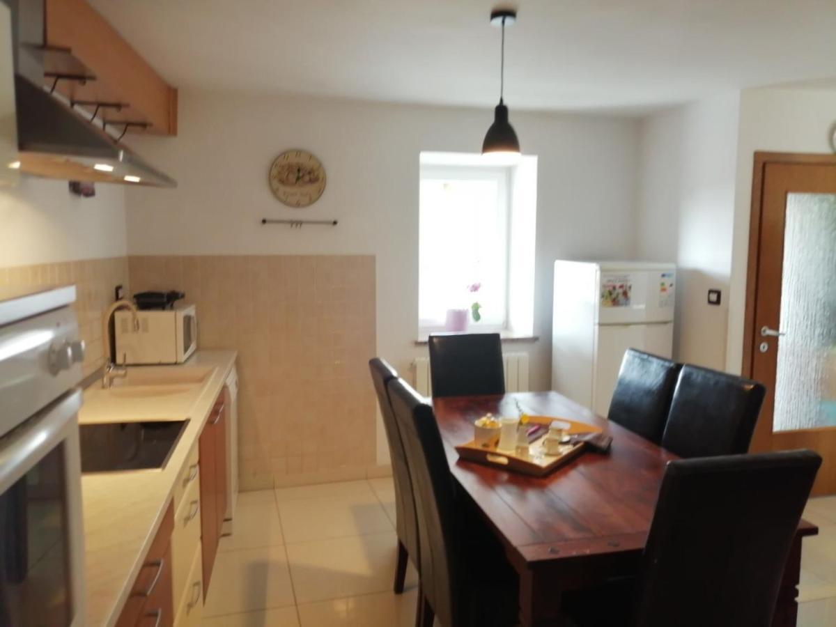 Apartamento App Isabel Žminj Exterior foto