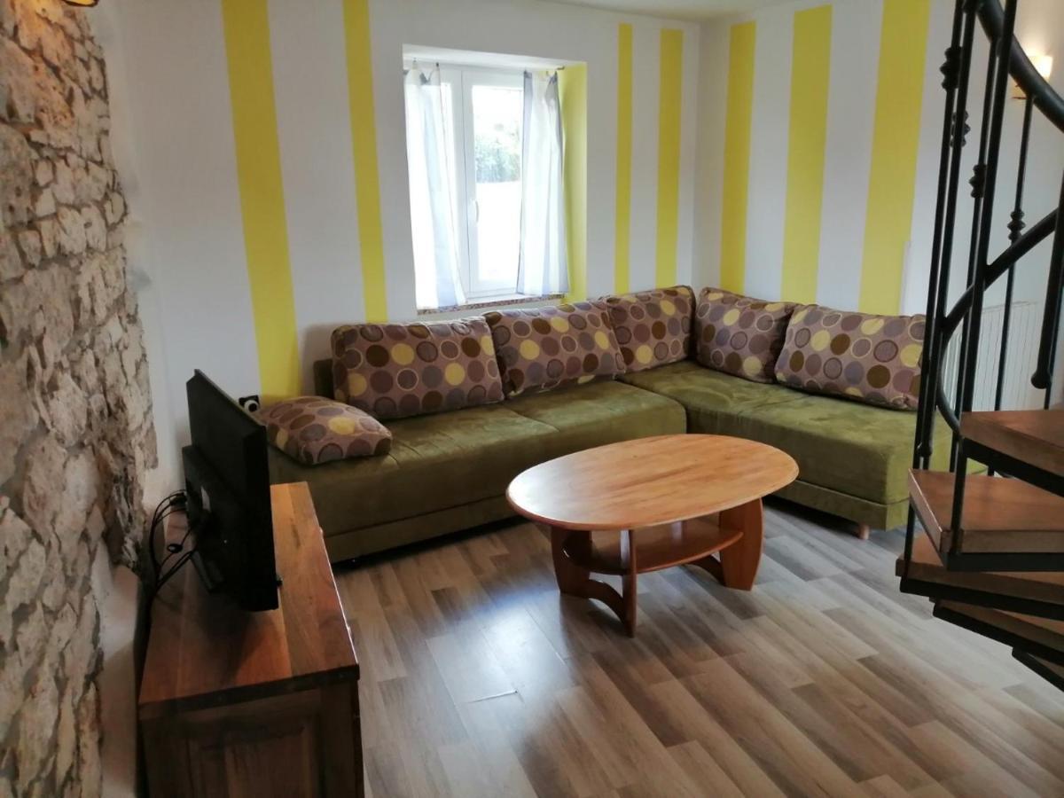Apartamento App Isabel Žminj Exterior foto